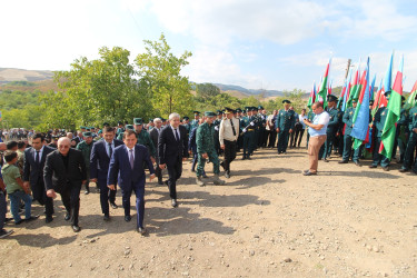 Qazaxda şəhid baş gizir Azər Məmmədov doğulduğu Kəmərli kəndində son mənzilə yola salındı