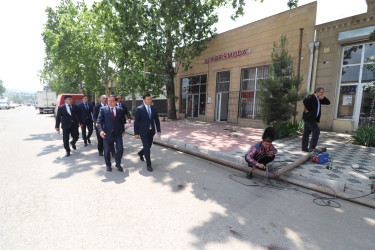 Qazaxda Prezident Administrasiyasının nümayəndəsi və İcra başçısı şəhərin Əliağa Şıxlinski küçəsində aparılan abadlıq işləri ilə yerində tanış olublar