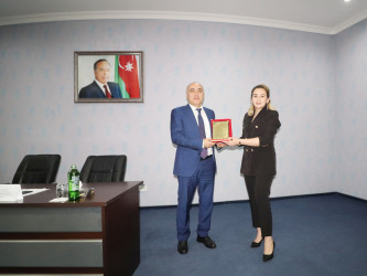 İcra başçısı Qazaxda səfərdə olan düşərgə iştirakçıları ilə görüşüb