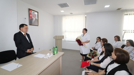 Millət vəkili Səməd Seyidov və icra başçısı Rəcəb Babaşov səhiyyə işçiləri ilə görüşüb