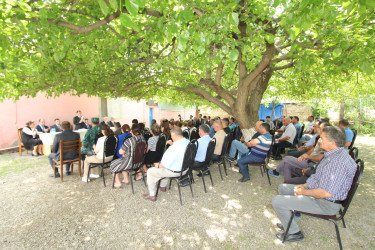 Qazaxda icra başçısının iyun ayı üzrə vətəndaşlarla keçirilən növbəti səyyar görüşü rayonun Abbasbəyli kəndində olub