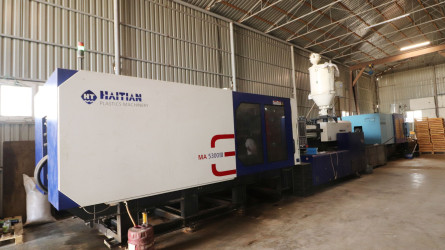 İcra başçısı “Əsədoğlu Group” MMC-yə məxsus müəssisənin təsərrüfat sahəsinin fəaliyyəti ilə tanış olub