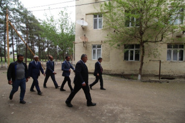 Qazaxda daha dörd çoxmənzilli yaşayış binasının həyətinə asfalt örtüyü vurulacaq