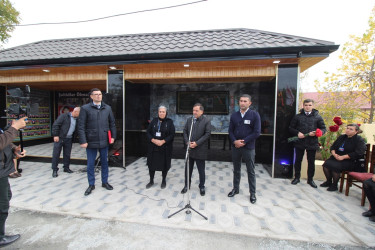 Bu gün döyüş yoldaşlarının "Qara qartal" ləqəbi verdiyi “Azərbaycan Bayrağı” ordenli kiçik gizir Röyal Mədətovun adını əbədiləşdirən ikinci bulağın açılışı olub 