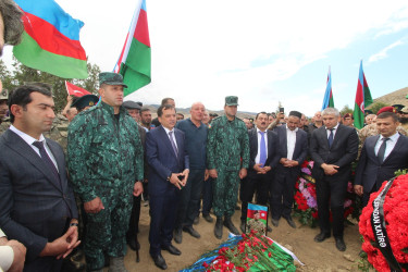 Qazaxda şəhid baş leytenant Yunis Kazımov doğulduğu Kəmərli kəndində son mənzilə yola salınıb