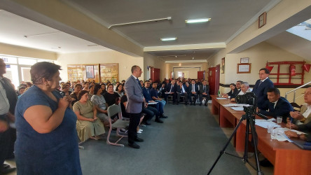 Qazaxda icra başçısının sentyabr ayında vətəndaşlarla nəzərdə tutulan ilk səyyar görüşü Bala Çaylı kəndində olub