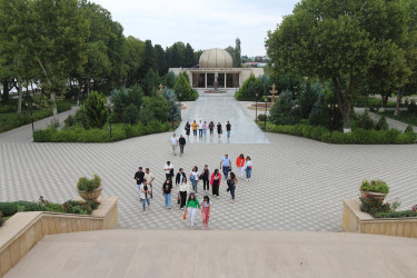 Qazaxda dərslərə başlayan ADA Universitetinin Azərbaycan dilindəki yeni magistr proqramının tələbələri rayonun görməli yerlərinə ekskursiya ediblər