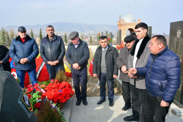 “Şəhidlər Ölməz, Vətən Bölünməz” adlı layihə çərçivəsində ötən il sentyabrın 12-də düşmən təxribatının qarşısını alarkən şəhid olan igid Vətən oğullarının məzarları ziyarət olunub