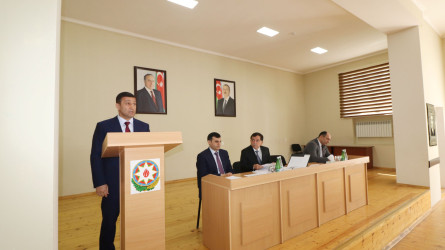 Qazaxda təhsil işçilərinin iştirakı ilə iclas keçirilib