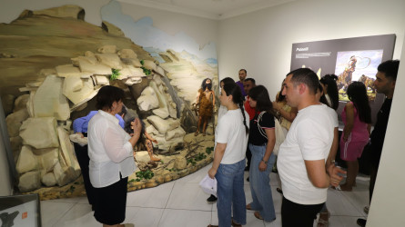 Qazaxda səfərdə olan “Gənc alimlərin yay düşərgəsi”nin iştirakçıları rayonun görməli yerlərinə ekskursiya ediblər