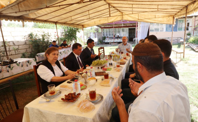 İcra başçısı Birinci Qarabağ müharibəsinin veteranı, mərhum Tapdıq Kahyayevin anasının vəfatı ilə əlaqədar ailəsinə başsağlığı verib