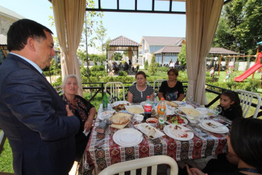 Qazaxda Qurban bayramı münasibətilə şəhid ailələri üçün bayram süfrəsi açılıb