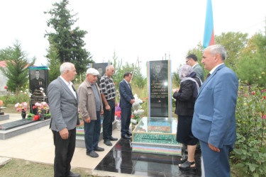 Qazaxda 27 Sentyabr - Anım Günü ərəfəsində Vətən müharibəsi şəhidlərinin məzarları ziyarət edilib