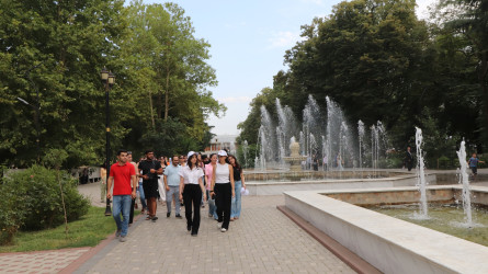 Qazaxda səfərdə olan “Gənc alimlərin yay düşərgəsi”nin iştirakçıları rayonun görməli yerlərinə ekskursiya ediblər