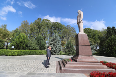 Qazaxda “Heydər Əliyev İli” çərçivəsində "Əsrin müqaviləsi” tarixi Zəfərimizə gedən yolun başlanğıcıdır" mövzusunda toplantı keçirilib