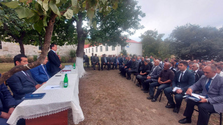 Qazaxda icra başçısı tərəfindən keçirilən növbəti səyyar görüş sərhəd kəndi Fərəhlidə yaşayan sakinlərlə olub