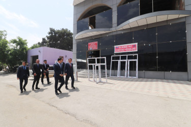 Qazaxda Prezident Administrasiyasının nümayəndəsi və İcra başçısı şəhərin Əliağa Şıxlinski küçəsində aparılan abadlıq işləri ilə yerində tanış olublar