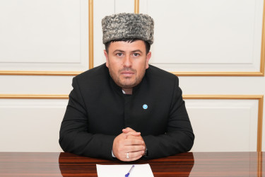 Dövlət Komitəsinin sədri Qazaxda vətəndaşların müraciətlərini dinləyib