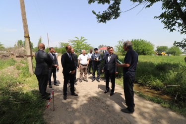 Qazaxda icra başçısı Daş Salahlı və İkinci Şıxlı kəndlərində vətəndaşların müraciətləri ilə yerində tanış olub