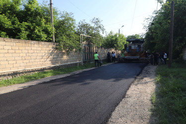 Qazaxda icra başçısı yeni asfalt örtüyü döşənən Nəriman Nərimanov yaşayış massivində görülmüş işlərlə tanış olub - FOTOLAR
