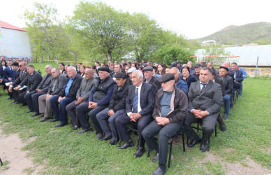 Qazaxda icra başçısının aprel ayı üzrə vətəndaşlarla keçirilən sonuncu səyyar görüşü sərhəd kəndi Fərəhlidə yaşayan sakinlərlə olub