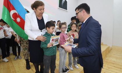 Qazaxda 8 Noyabr - Zəfər Günü ilə əlaqədar "Xarı bülbül qoxulu Zəfər Günü" adlı tədbir keçirilib