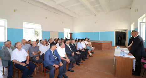 Millət vəkili Ülviyyə Ağayeva bu gün Qazax rayonunun Xanlıqlar kəndində sakinlərlə görüşüb