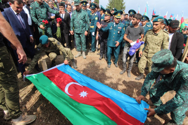 Qazaxda şəhid baş gizir Azər Məmmədov doğulduğu Kəmərli kəndində son mənzilə yola salındı