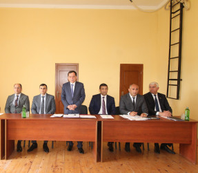 Qazaxda icra başçısının may ayında vətəndaşlarla keçirilən ilk səyyar görüşü sərhəddə yerləşən Məzəm kəndində olub