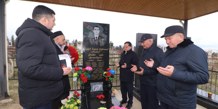 Qazaxda qəhrəman Vətən oğulları məzarları başında ehtiramla anılıb