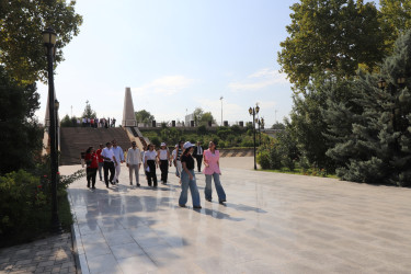 Qazaxda səfərdə olan “Gənc alimlərin yay düşərgəsi”nin iştirakçıları rayonun görməli yerlərinə ekskursiya ediblər