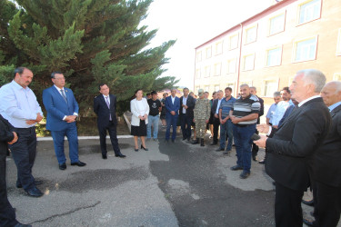 Millət vəkili Səməd Seyidov Qazaxda beş kənddə olub, sakinlərlə görüşüb