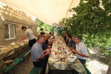 Qazaxda Tovuz döyüşlərinin qəhrəmanı şəhid mayor Namiq Əhmədovun ildönümündə xatirəsi yad olunub