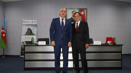 İcra başçısı Qazaxda səfərdə olan düşərgə iştirakçıları ilə görüşüb