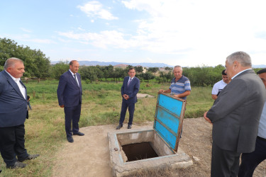 İcra başçısı Daş Salahlı kənd sakinlərinin su təminatının yaxşılaşdırılması istiqamətində görülən işlərlə yerində maraqlanıb