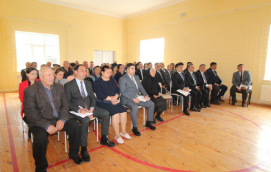 Qazaxda icra başçısının may ayında vətəndaşlarla keçirilən ilk səyyar görüşü sərhəddə yerləşən Məzəm kəndində olub