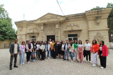 Qazaxda dərslərə başlayan ADA Universitetinin Azərbaycan dilindəki yeni magistr proqramının tələbələri rayonun görməli yerlərinə ekskursiya ediblər