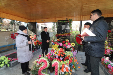 Qazaxda Vətən müharibəsi şəhidləri məzarları başında yad edilib