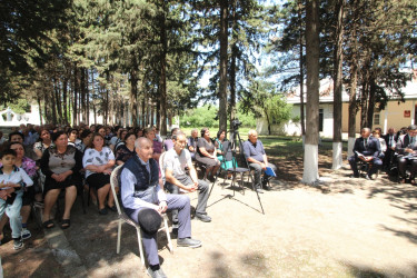 Qazaxda icra başçısının iyun ayı üzrə vətəndaşlarla keçirilən ilk səyyar görüşü rayonun Orta Salahlı kəndində olub