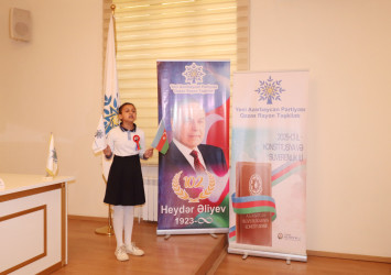 Qazaxda Ümummilli Lider Heydər Əliyevin anadan olmasının 102-ci ildönümünə həsr edilmiş “Nə zaman, nə məkan anlayışına sığmayan şərəfli və mənalı ömür” mövzusunda tədbir keçirilib