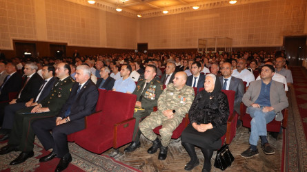 Qazaxda “Heydər Əliyev İli” çərçivəsində “Heydər Əliyev və Azərbaycanda ordu quruculuğu” mövzusunda çağırış yaşlı gənclərlə görüş keçirilib