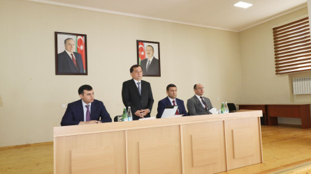 Qazaxda təhsil işçilərinin iştirakı ilə iclas keçirilib