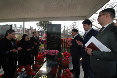 Qazaxda icra başçısı Novruz bayramı ərəfəsində Vətən müharibəsi şəhidlərini yad edib