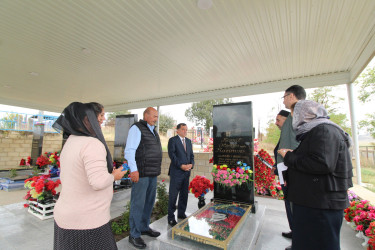 Qazaxda 27 Sentyabr - Anım Günü ərəfəsində Vətən yolunda canlarından keçən Şəhidlər məzarları başında yad olunub