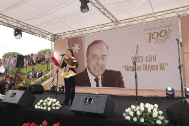 Qazaxda Ulu Öndər Heydər Əliyevin 100 illik yubileyinə həsr olunmuş möhtəşəm konsert təşkil olunub