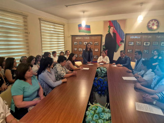 Qazaxda "Bizim Konstitusiya xalqın konstitusiyasıdır, hər bir ölkə vətəndaşının konstitusiyasıdır" adlı dəyirmi masa keçirilib