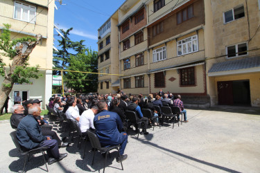 İcra başçısının növbəti səyyar görüşü Qazax şəhəri Şəhidlər Xiyabanı 12,14 və Azadlıq 92 saylı binalarda yaşayan sakinlərlə olub