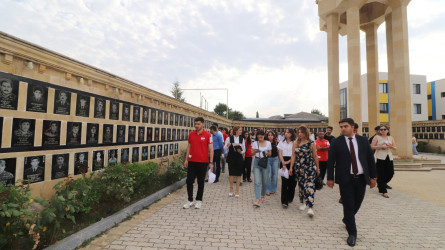 Qazaxda səfərdə olan “Gənc alimlərin yay düşərgəsi”nin iştirakçıları rayonun görməli yerlərinə ekskursiya ediblər