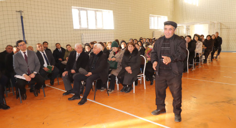 Qazaxda icra başçısının 2026-cı ilin yanvar ayı üzrə vətəndaşlarla keçirilən ilk səyyar görüşü rayonun Daş Salahlı kəndində olub 08.01.2026