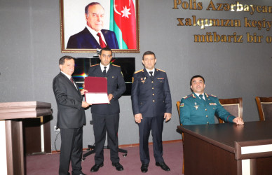 Qazaxda icra başçısı bir qrup Polis əməkdaşını peşə bayramları münasibətilə Fəxri Fərmanla təltif edib-02.07.2025